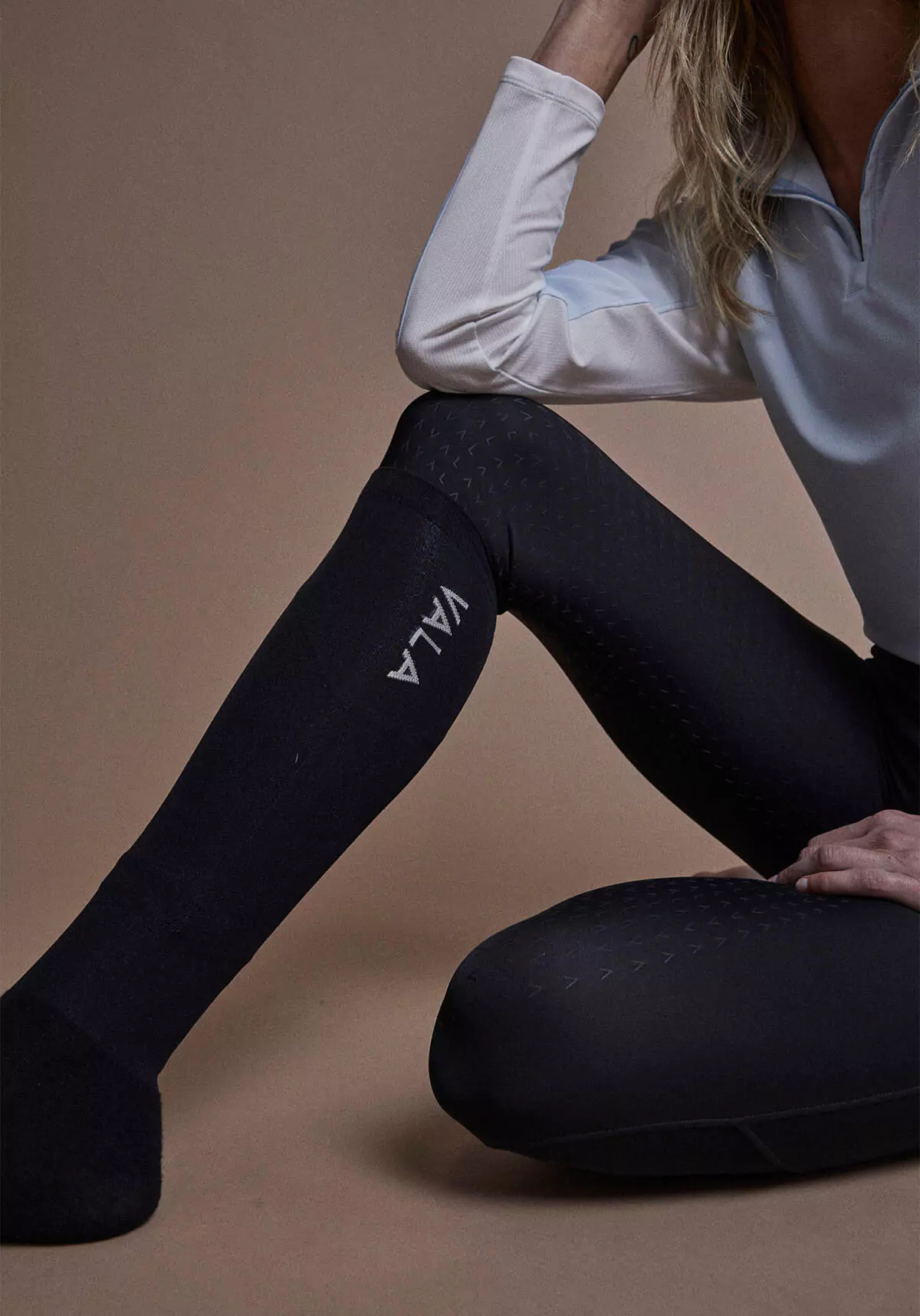 VALA Stride Socks - Black - Image 3