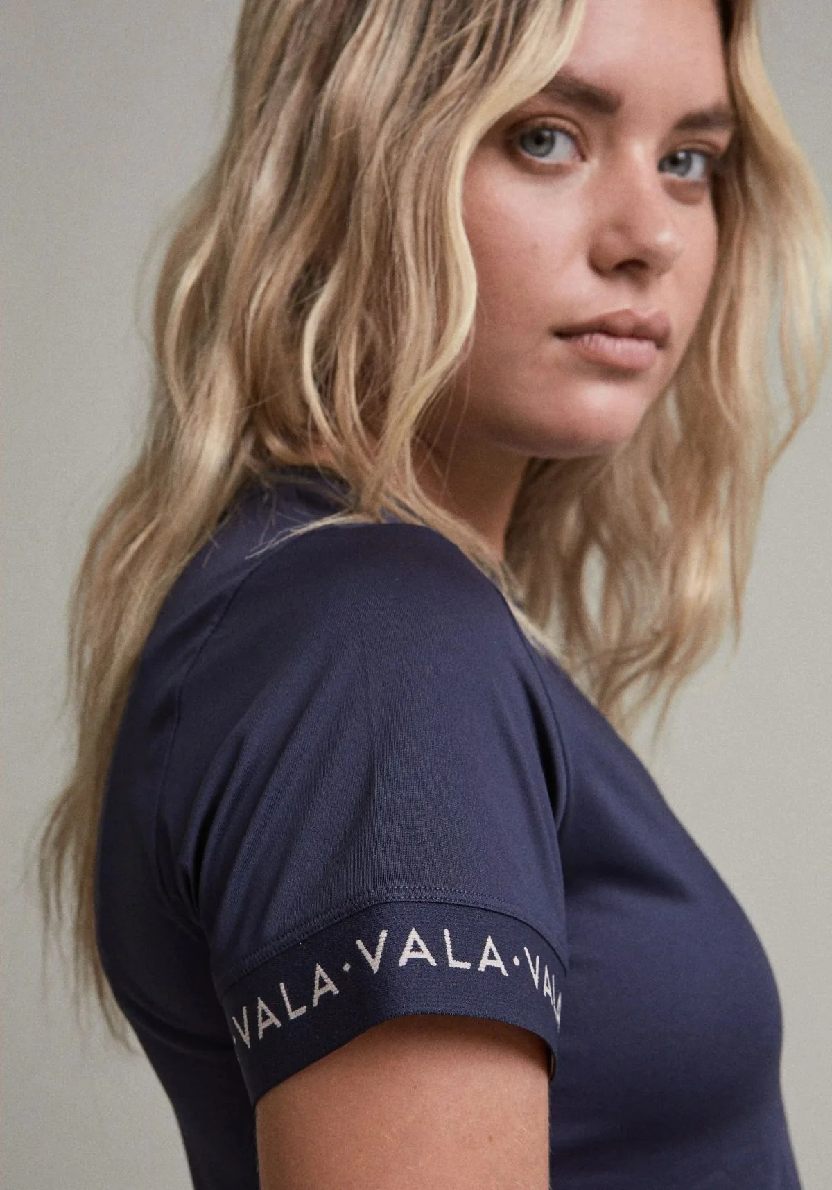 VALA Training Tee - Navy - Image 7