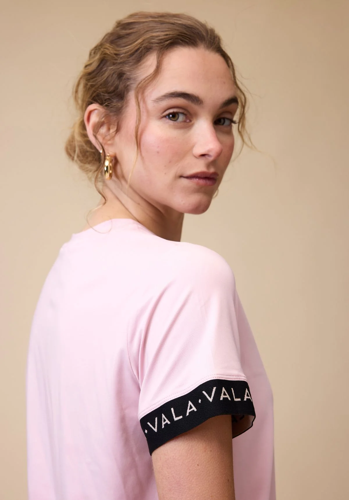 VALA Training Tee - Pastel Pink - Image 3
