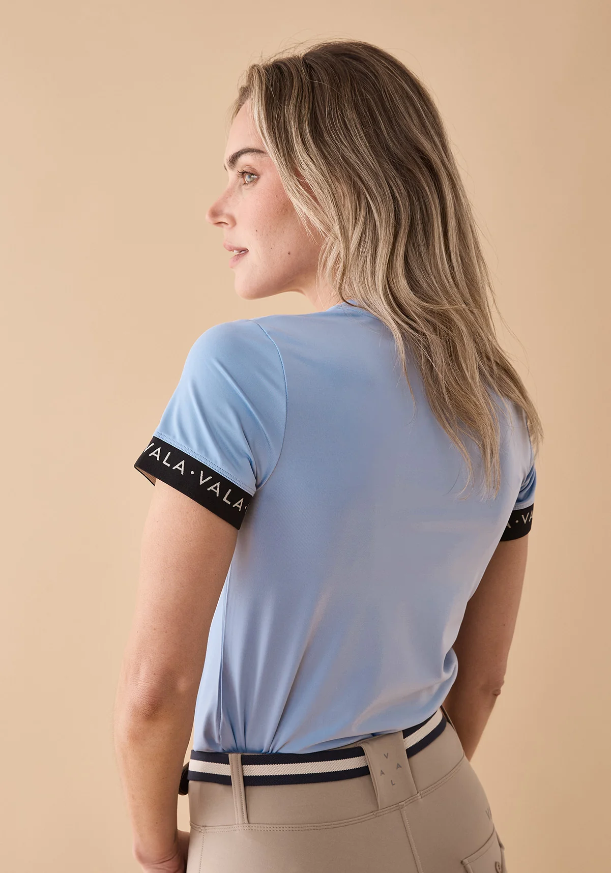 VALA Training Tee - Powder Blue - Image 4